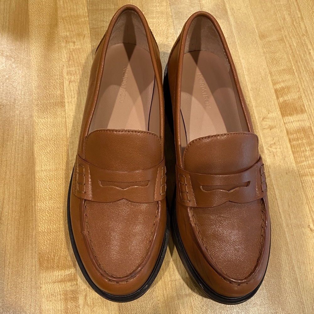 Brown leather loafers size 6